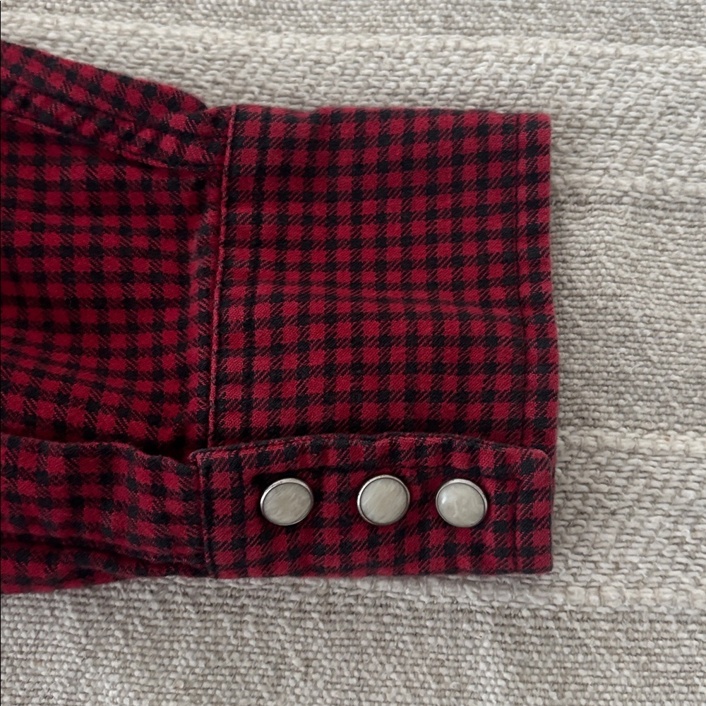 Lucky Brand Long Sleeve Red Black Plaid Flannel Button Down Shirt Size Large - Picture 7 of 8